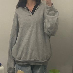 brandy Melville  collared crewneck